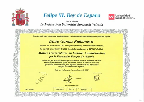 Diploma Máster Universitario en Gestión Administrativa por la Universidad Europea de Valencia a nombre de Ganna Radionova