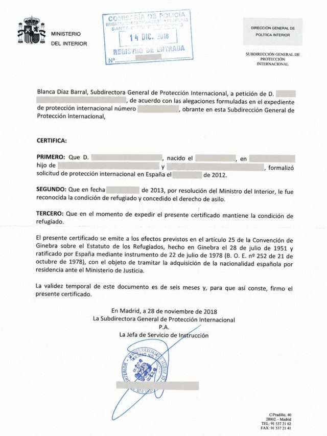 Знеособлений сертифікат OAR, що підтверджує визнання і збереження статусу біженця для подання на громадянство Іспанії